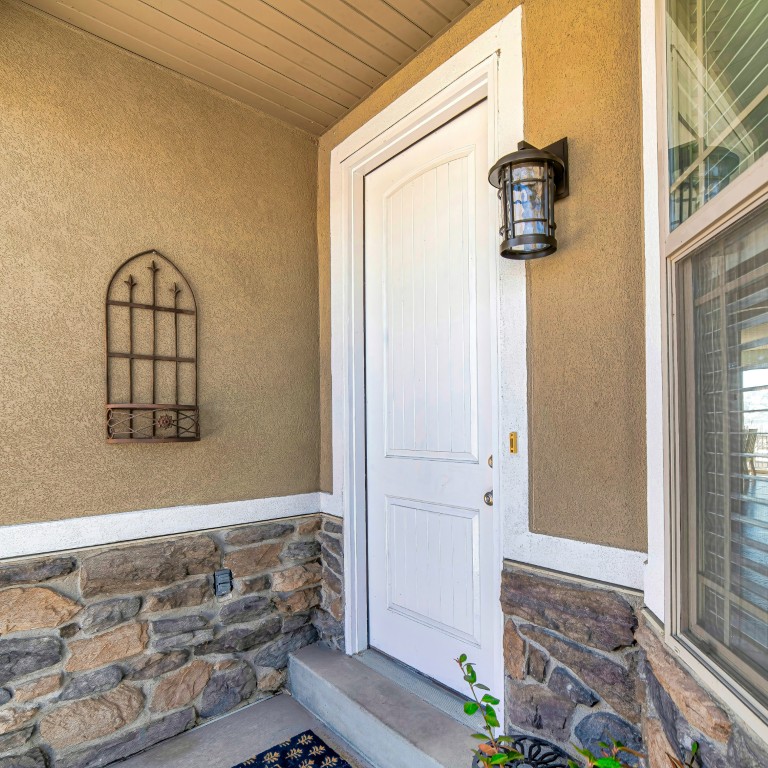 supportive-housing-options (Medium) Supportive Housing Options at New Wave Recovery | Addiction Treatment Services Center - North Shore MA